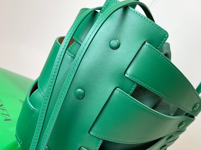 Bottega Veneta Tote style 73 Green 01A