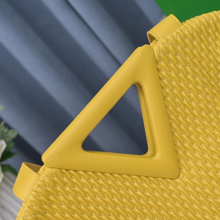 Bottega Veneta Tote style 86 Beige 01A