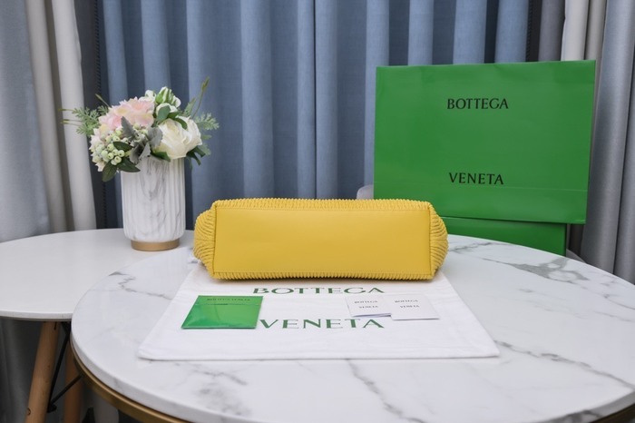 Bottega Veneta Tote style 86 Beige 01A