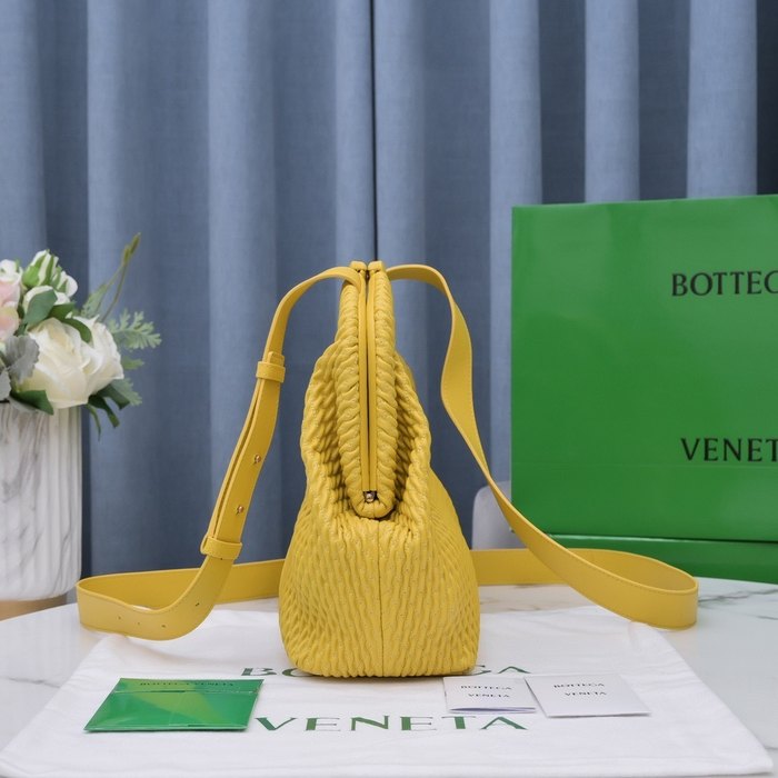 Bottega Veneta Tote style 86 Beige 01A