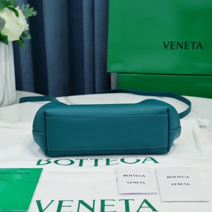 Bottega Veneta Tote style 92 Teal 01A