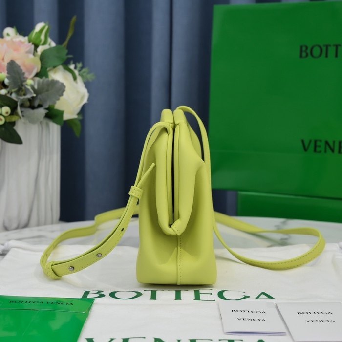 Bottega Veneta Tote style 94 Grey 01A