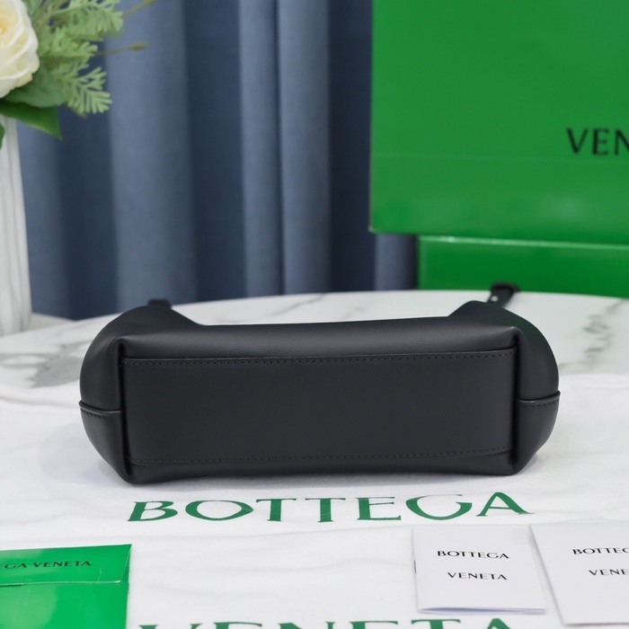 Bottega Veneta Tote style 97 Black 01A