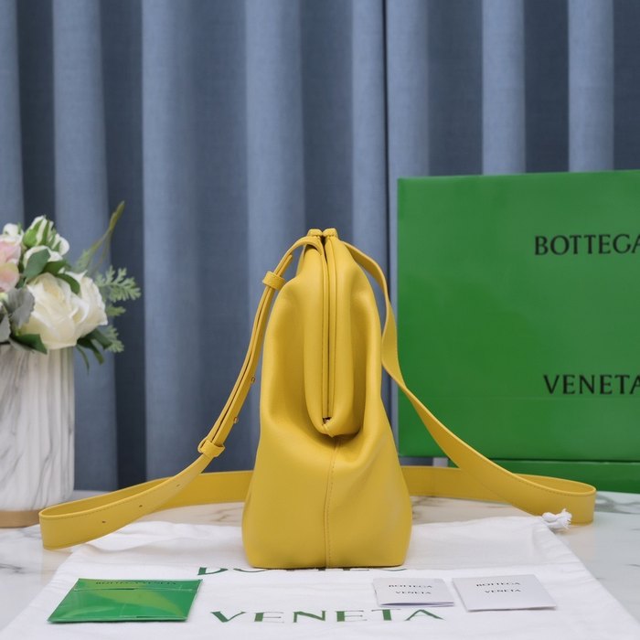 Bottega Veneta Tote style 99 Yellow 01A