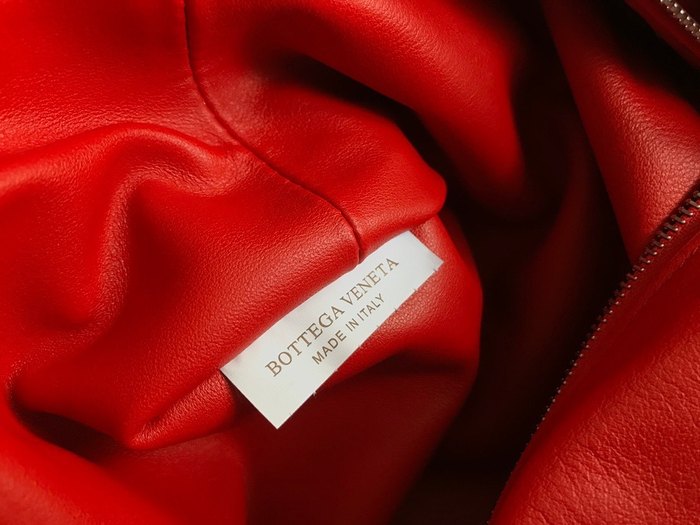 Bottega Veneta Tote with distinctive features Red 01A