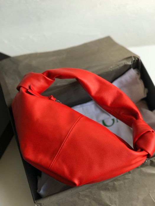 Bottega Veneta Tote with distinctive features Red 01A