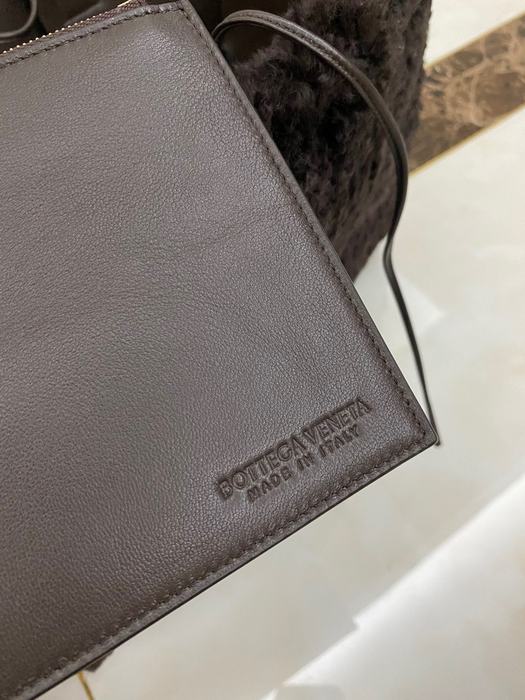 Bottega Veneta Tote with soft texture Brown 01A
