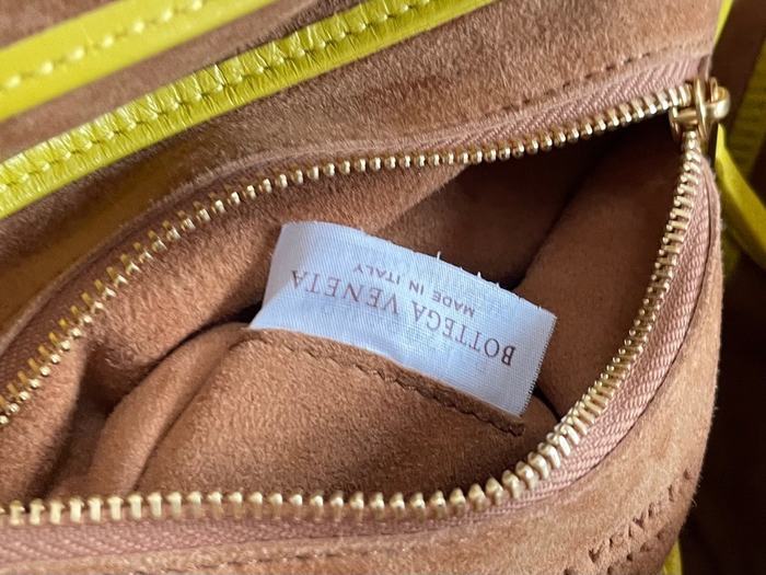 Bottega Veneta Tote with structured design Brown 01A