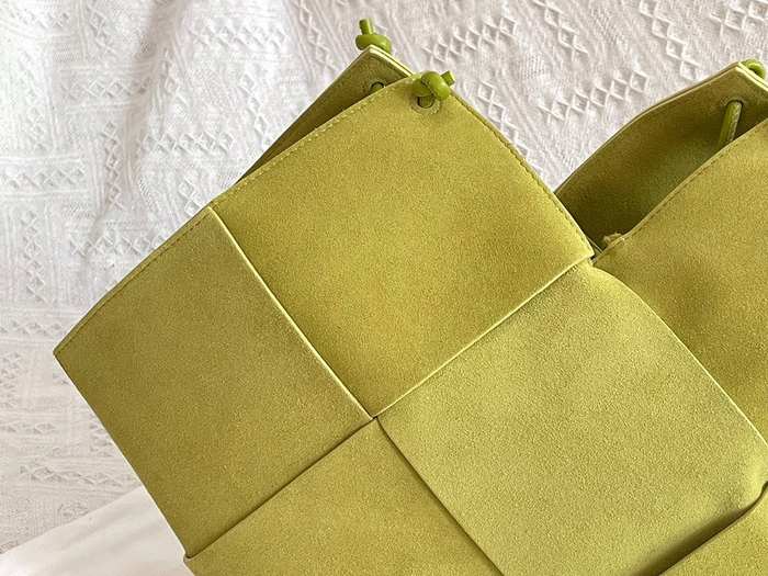 Bottega Veneta Tote with unique design traits Beige 01A