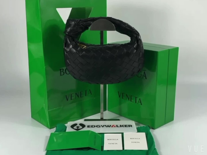 Bottega Veneta Tote with woven texture Black 01A