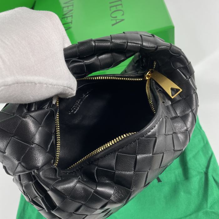 Bottega Veneta Tote with woven texture Black 01A