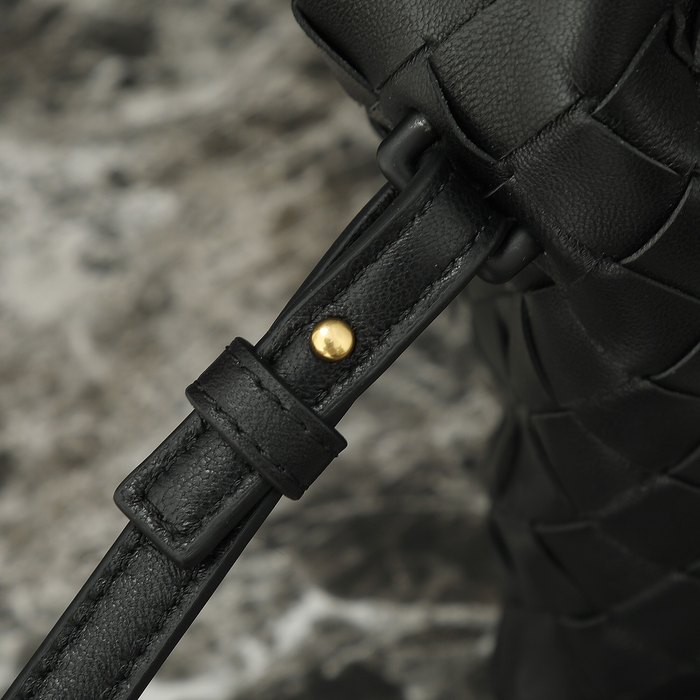 Bottega Veneta Totesoft structure Black 01A