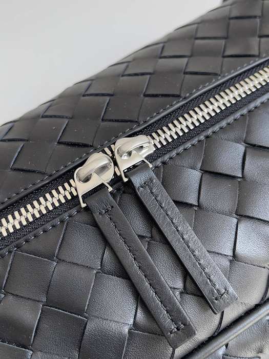 Bottega Veneta Woven Leather Tote Black 01A