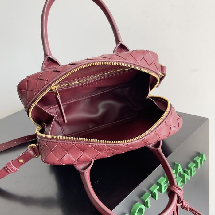 Bottega Veneta Woven Leather Tote Burgundy 01A