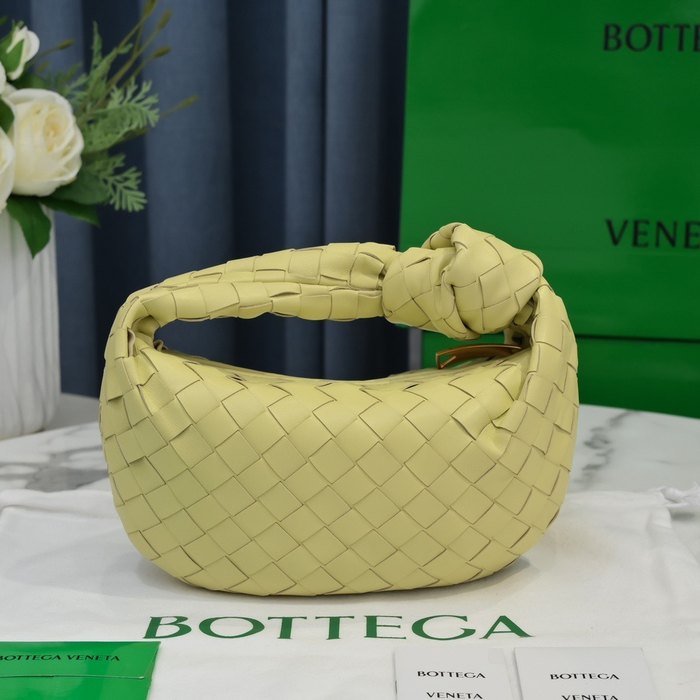 Bottega Veneta Woven Tote Beige 01A 3