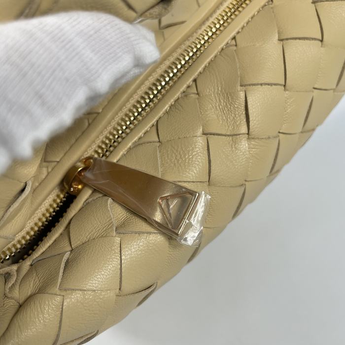 Bottega Veneta Woven Tote Beige 01A