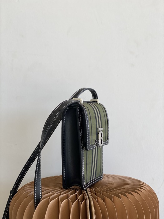 Burberry BurberryRobin color 36A