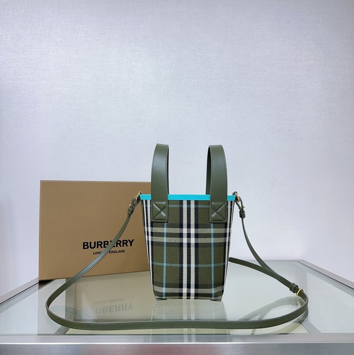 Burberry Checked Tote with dual handles Green 01A