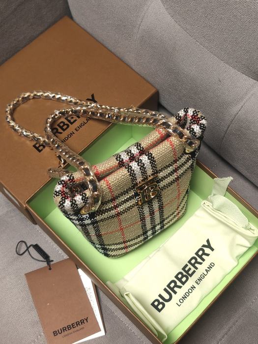 Burberry Checked Tote with stylish patterns Beige 01A