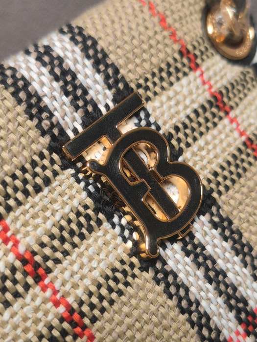 Burberry Checked Tote with stylish patterns Beige 01A