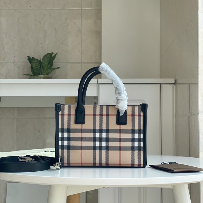Burberry Plaid Tote with Handle Beige 01A