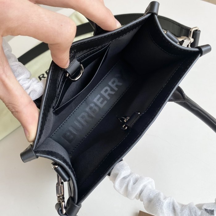 Burberry Plaid Tote with Handle Beige 01A