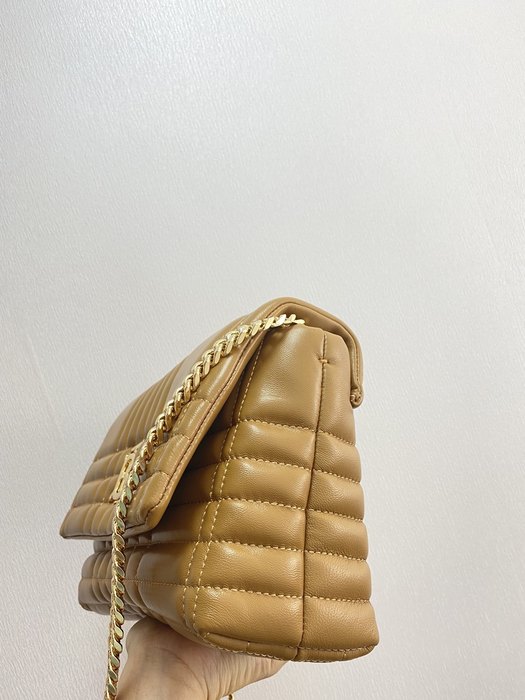 Burberry Quilted Tote Tan 01A