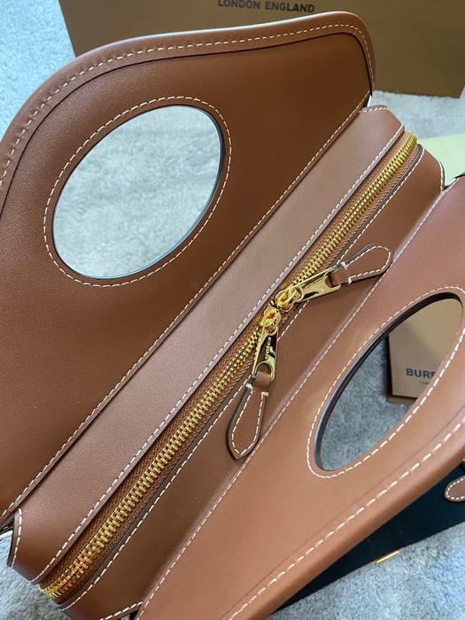 Burberry Stylish Tote Bag Brown 01A