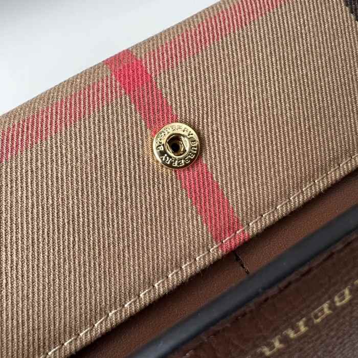 Burberry Tote Bag Black 01A 5