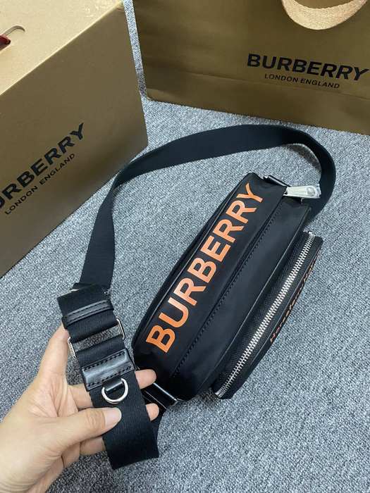 Burberry Tote Bag Black 01A 6