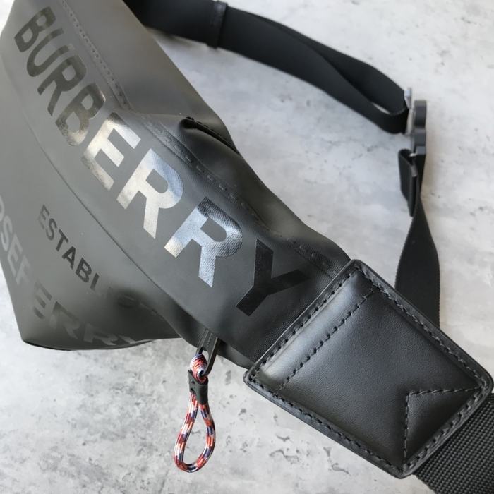 Burberry Tote Bag Black 01A 7