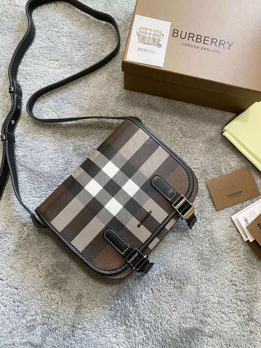 Burberry Tote Bag Brown 01A 2
