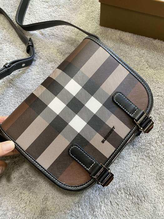 Burberry Tote Bag Brown 01A 2