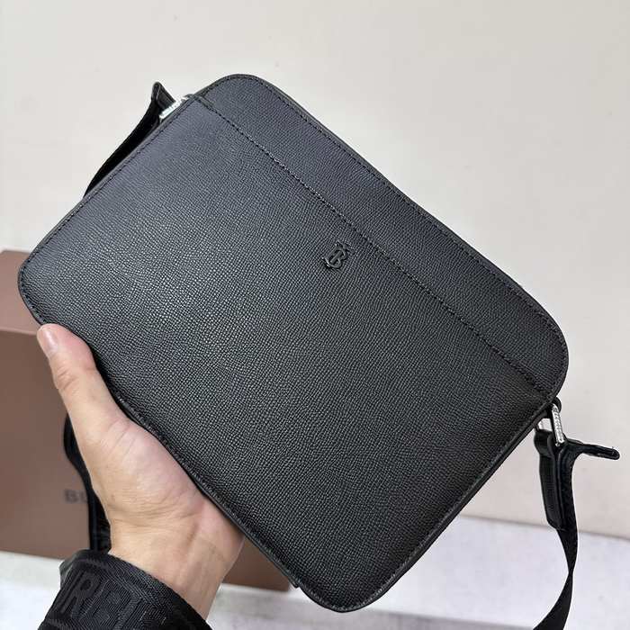 Burberry Tote Bag with Stylish Design Black 01A