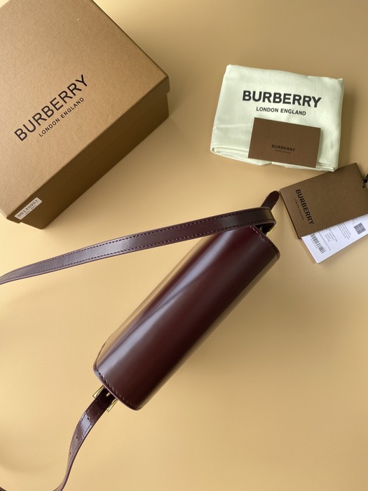 Burberry Tote Bag with Stylish Features Black 01A 7