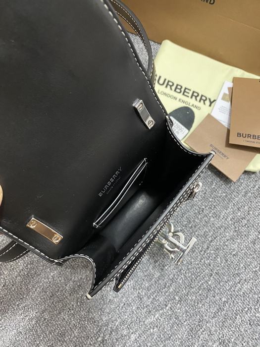 Burberry Tote Bag with Stylish Features Green 01A 4