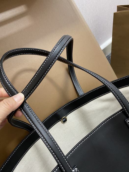 Burberry Tote Bag with sleek design Tan 01A