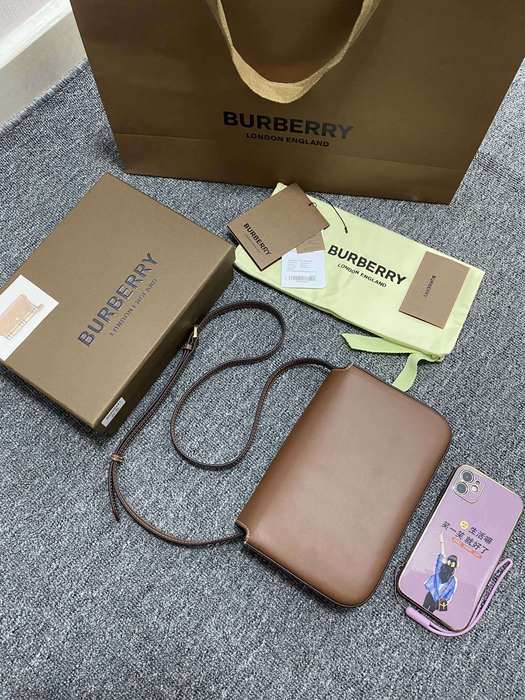 Burberry Tote Bag with stylish features Brown 01A 6