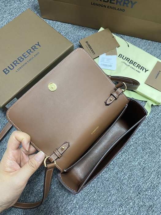 Burberry Tote Bag with stylish features Brown 01A 6