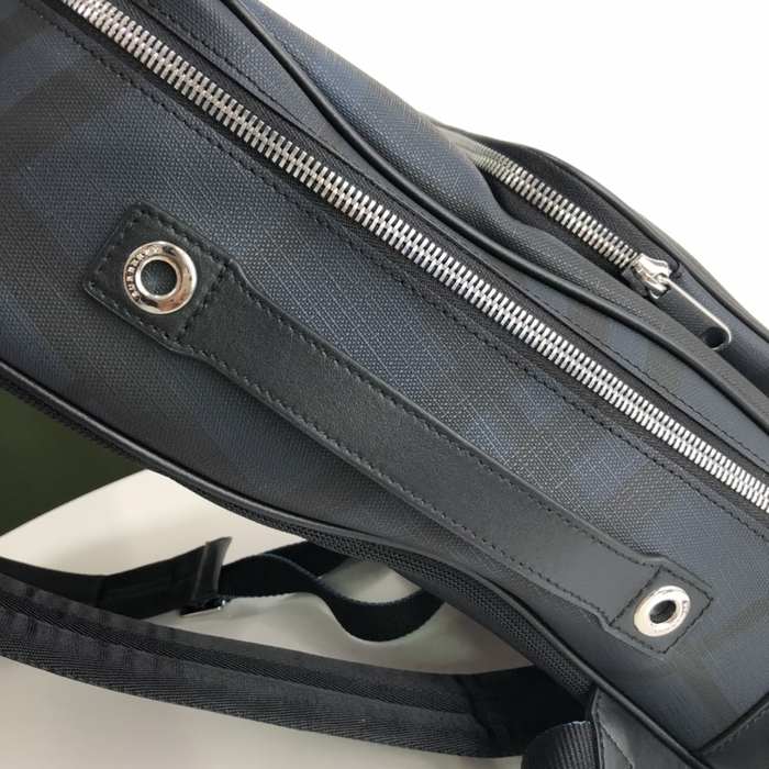 Burberry Tote bag Black 01A 3