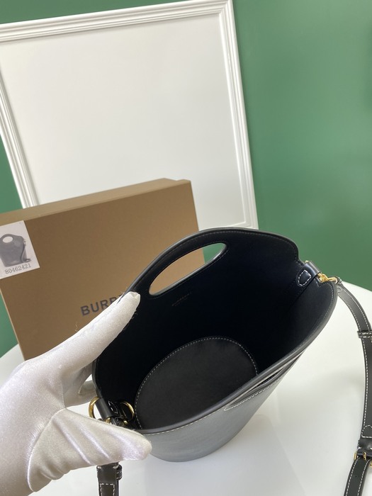 Burberry Tote bag with characteristic features Brown 01A