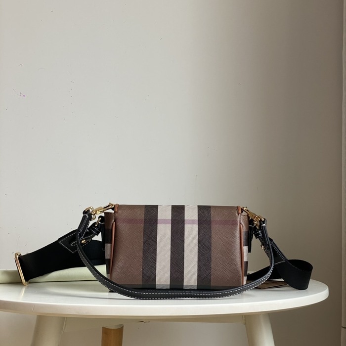 Burberry Tote bag with checked pattern traits Brown 01A