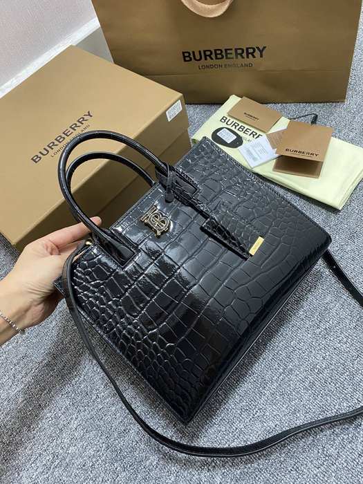 Burberry Tote bag with croc texture Black 01A