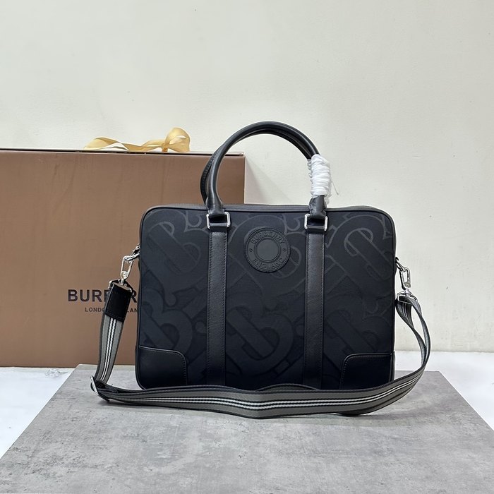 Burberry Tote bag with elegant design Black 01A