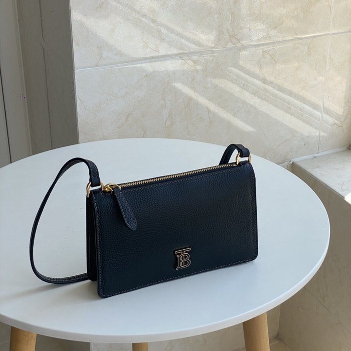 Burberry Tote bag with elegant design Navy 01A