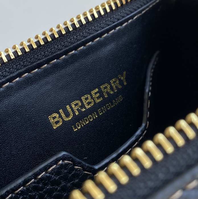 Burberry Tote bag with elegant design Navy 01A