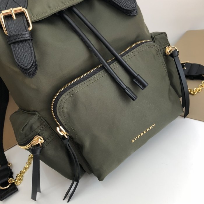 Burberry Tote bag with functional features Green 01A