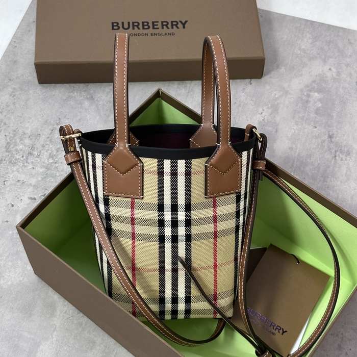 Burberry Tote bag with leather handles and check pattern Beige 01A