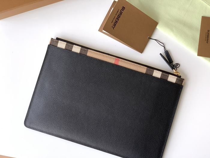 Burberry Tote bag with minimalist design Black 01A 2