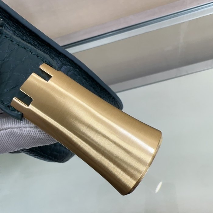 Burberry Tote bag with modern design traits Navy 01A